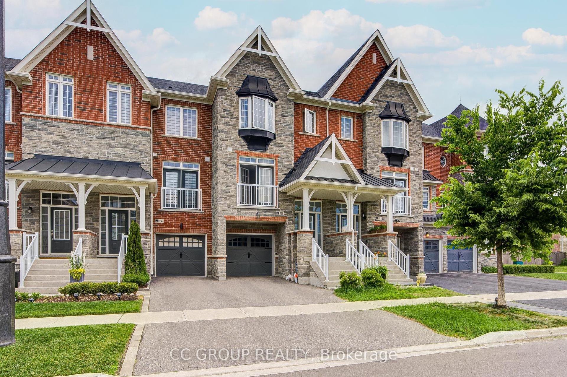 138 Farooq Boulevard S — photo 1