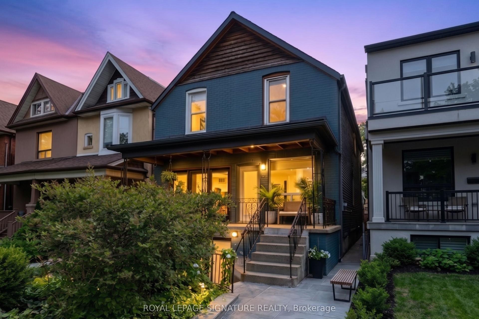 395 Clinton Street, Toronto — Semi-Detached for lease, photo 1