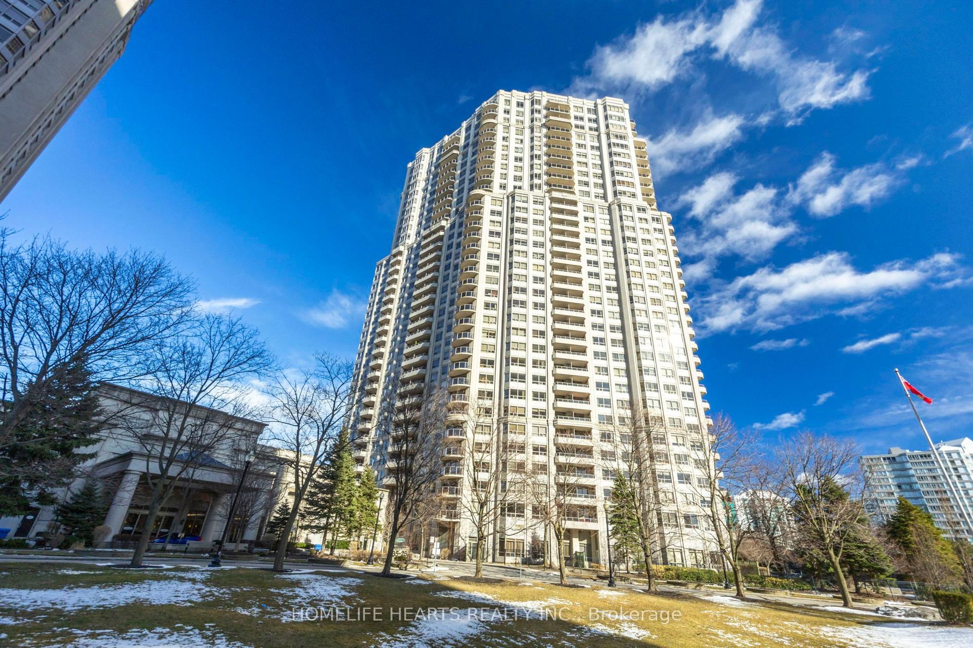 25 Kingsbridge Garden Circle 1221 #1221 — photo 1