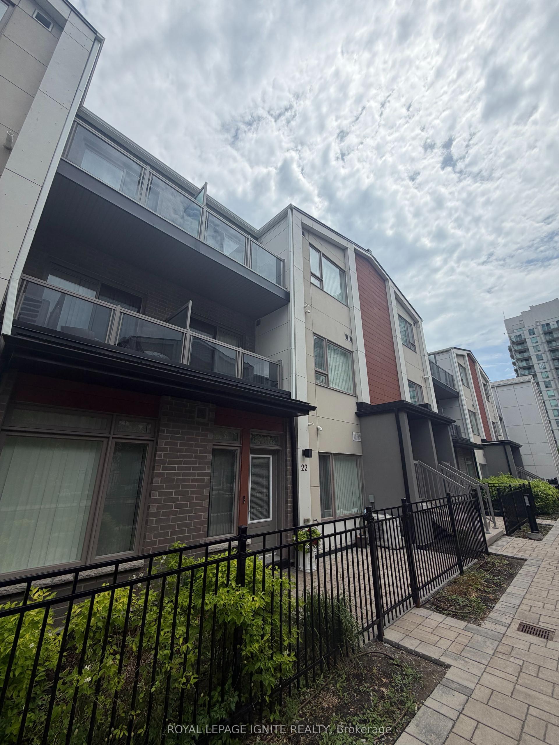 50 Orchid Place Drive 22 #22 — photo 1