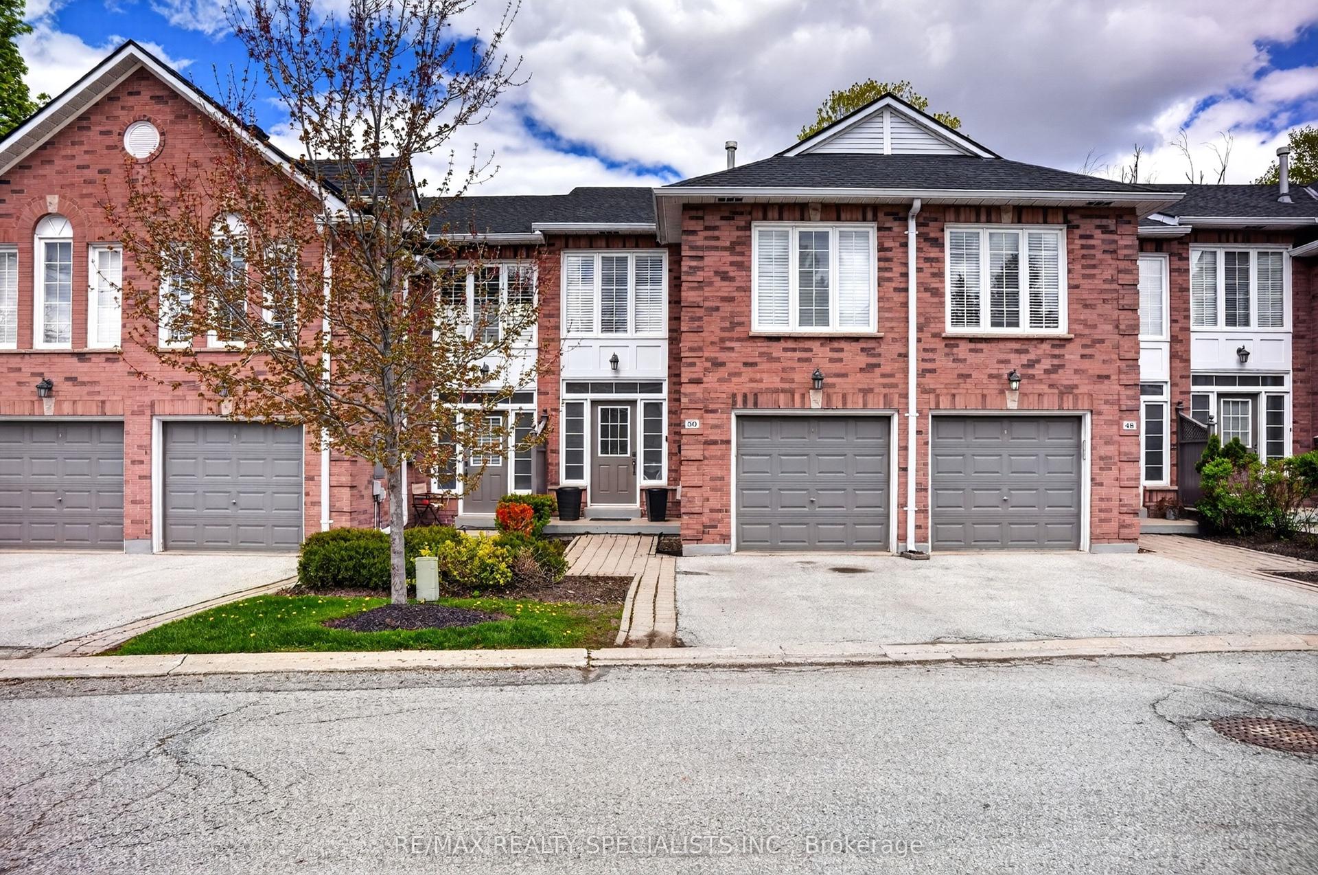50 Lancewood Crescent — photo 1