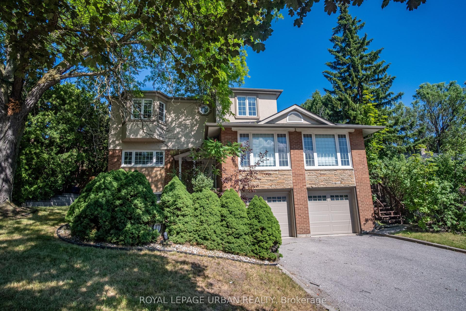 17 Valentine Drive, Toronto — Detached for sale, photo 2