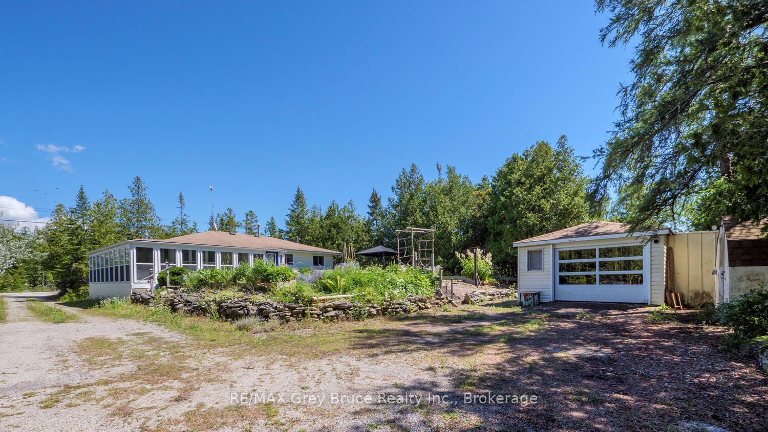 1034 DORCAS BAY Road — photo 1