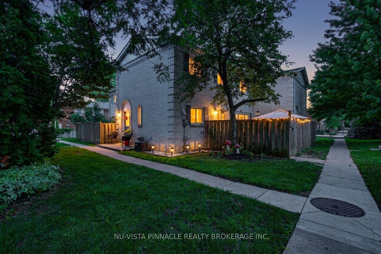 370 Homestead Court 13 #13, London North — Condo Town for sale, photo 1