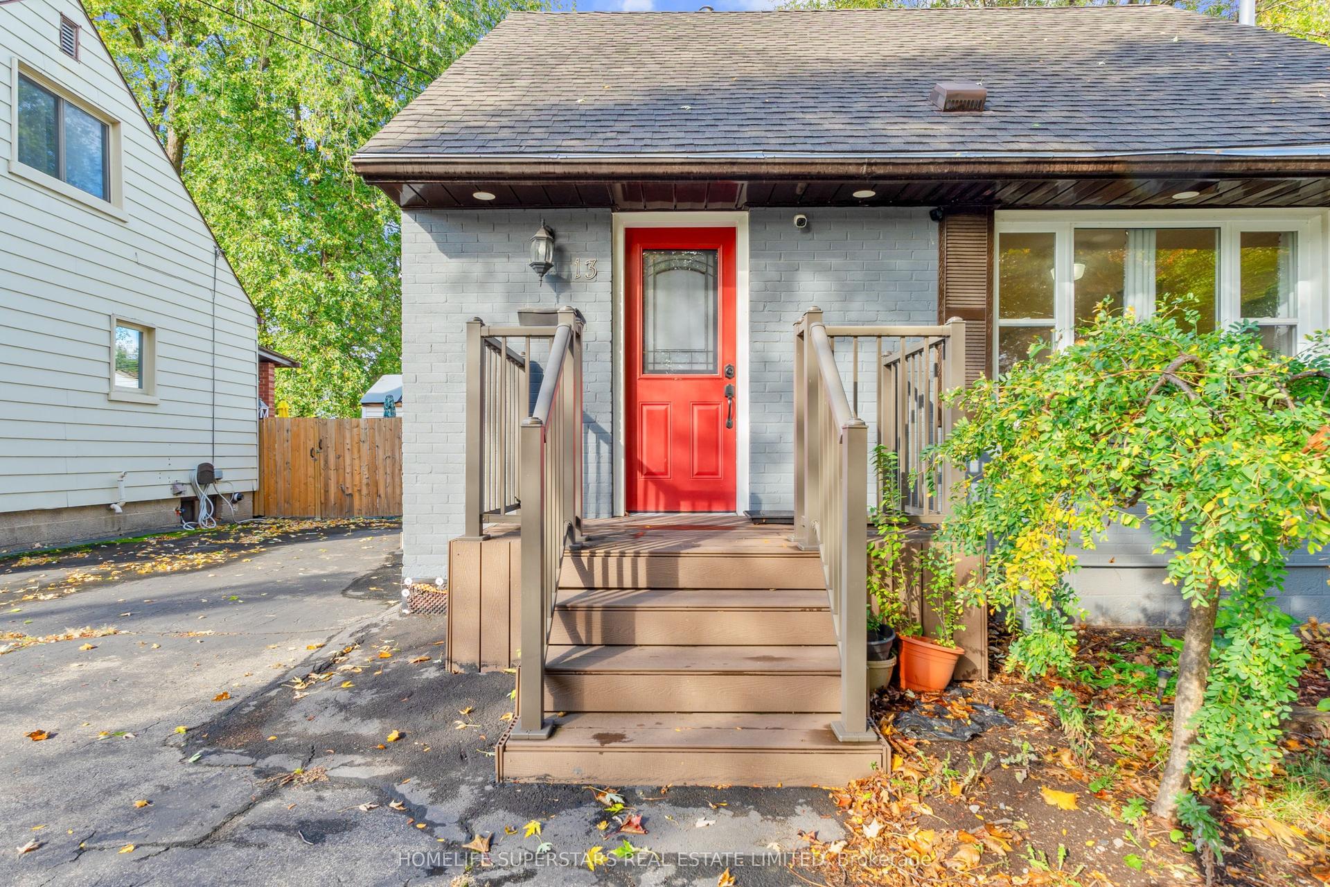 13 W Lewis Street — photo 1