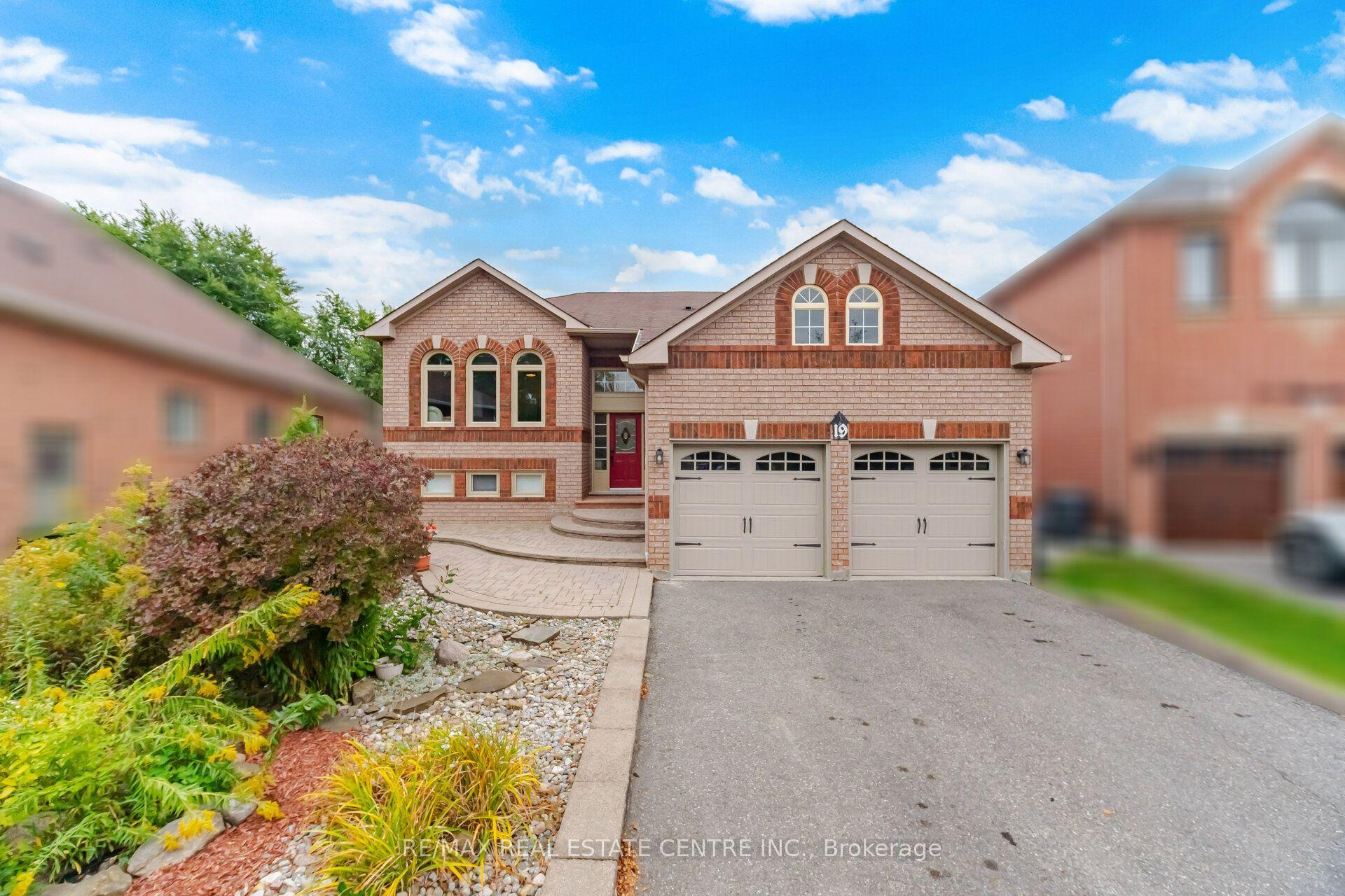 19 Amberdale Court, Caledon — Detached for sale, photo 1