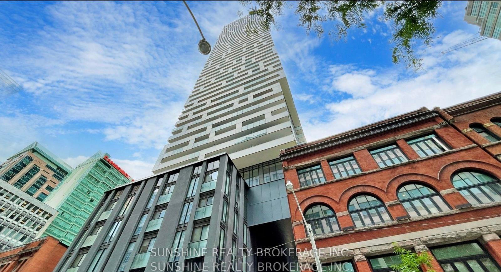 25 Richmond Street E 422 #422 — photo 1