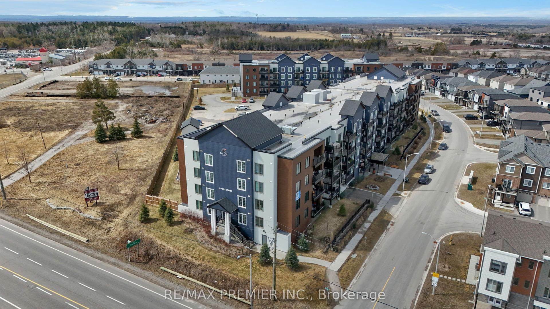 54 Koda Street 417 #417, Barrie — Condo for sale, photo 1