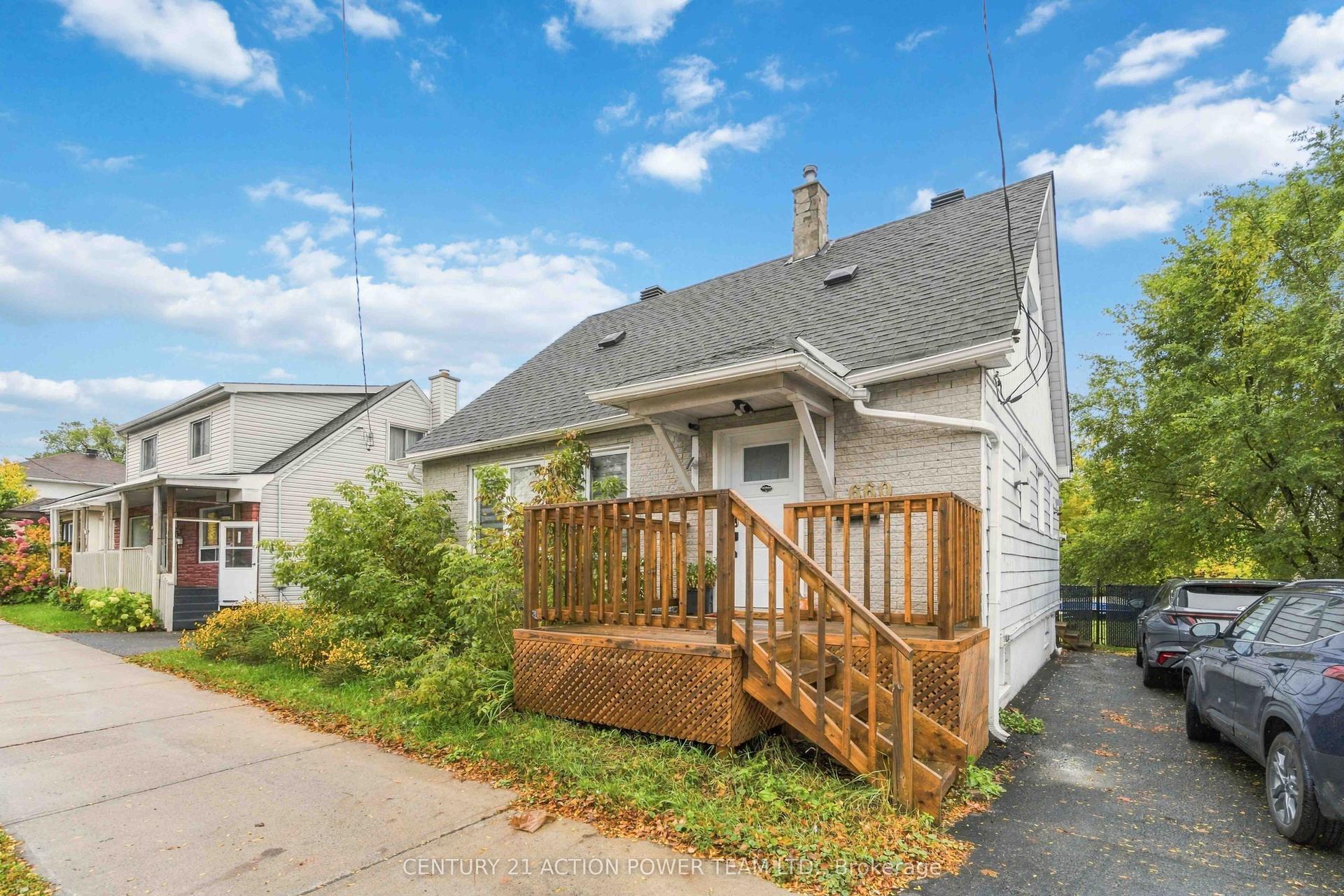 660 St Laurent Boulevard, Overbrook - Castleheights and Area — Detached for lease, photo 1