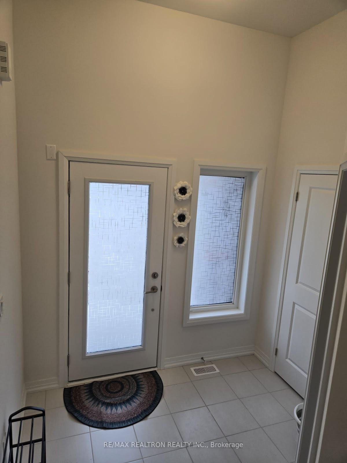 3020 Sandy Acres Avenue — photo 1