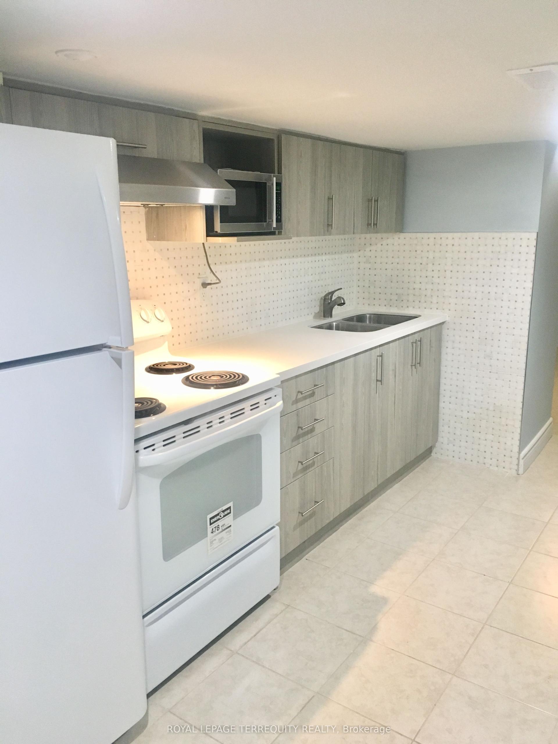 305 Margueretta Street Lower Unit #Lower Unit, Toronto — Semi-Detached for lease, photo 1