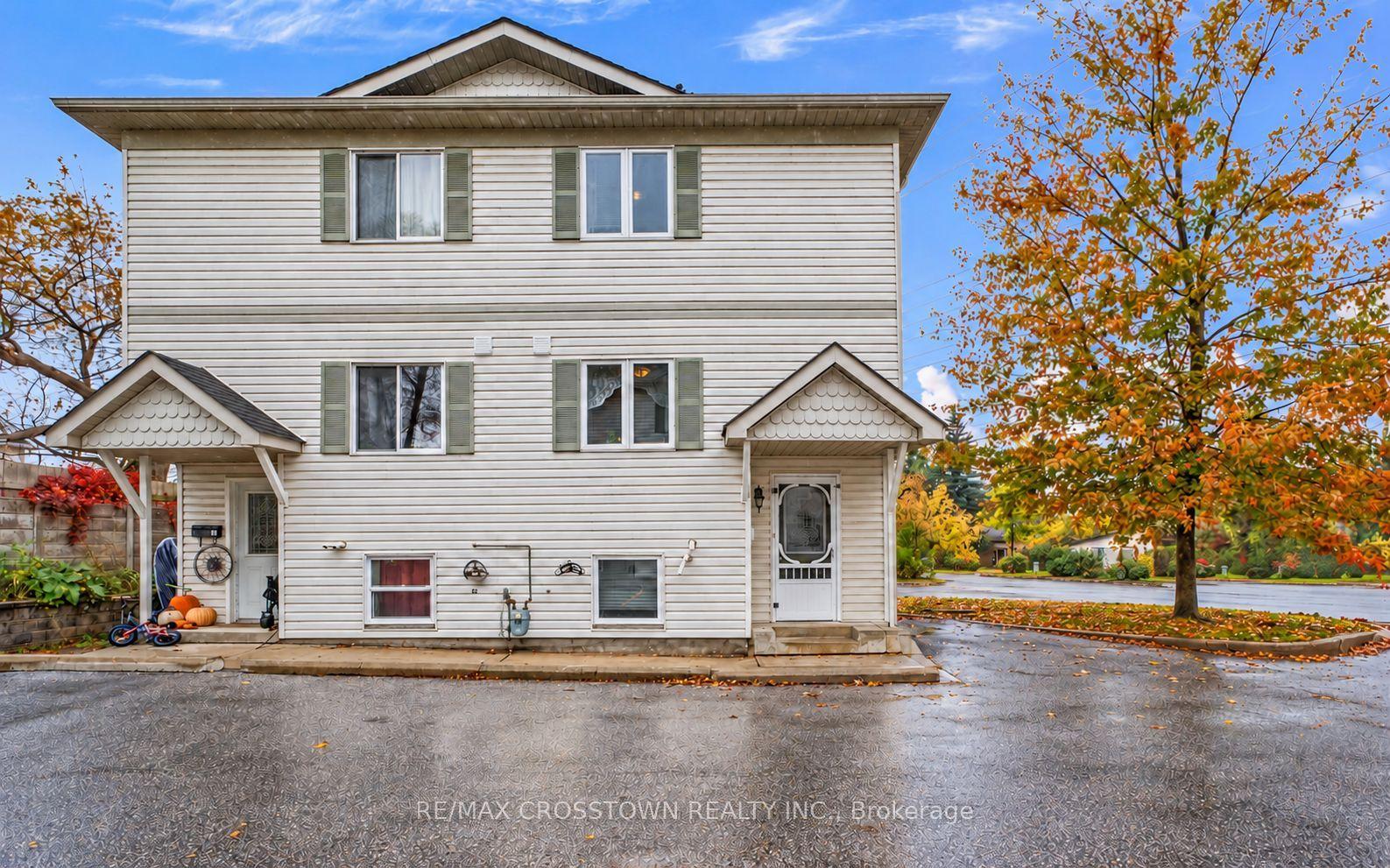 440 Yonge Street B1 #B1, Barrie — Condo Town for sale, photo 1