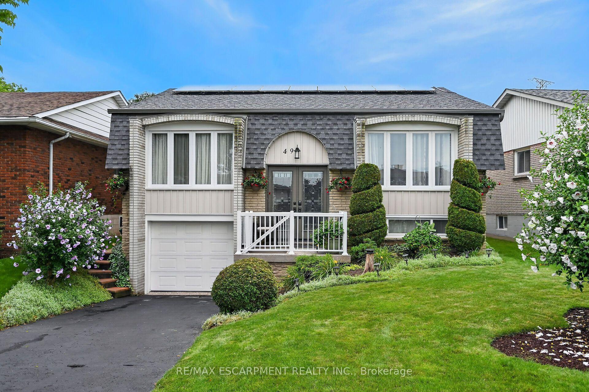 49 Brookstream Court, Hamilton — Detached for sale, photo 1