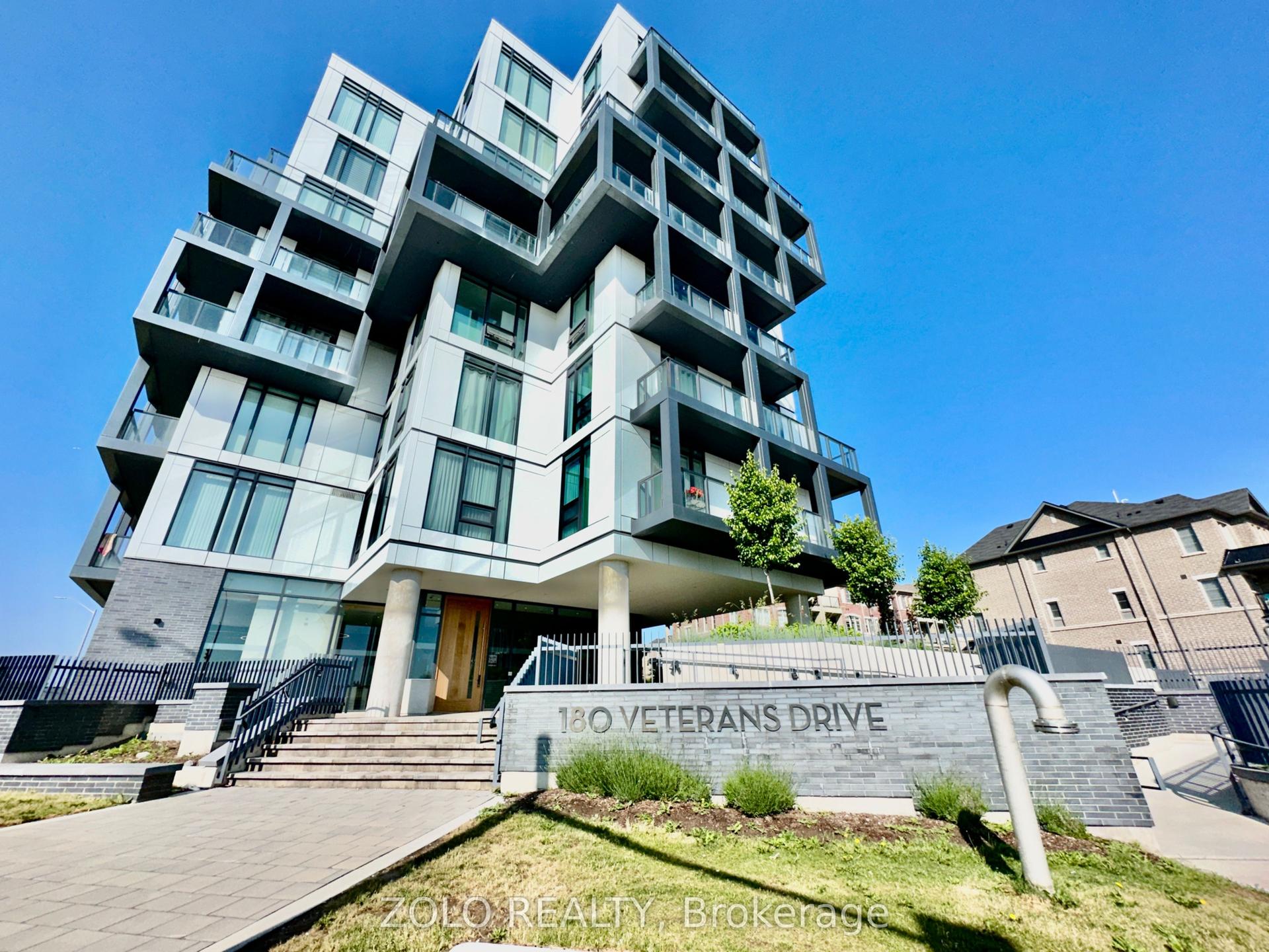 180 Veterans Drive 809 #809 — photo 1