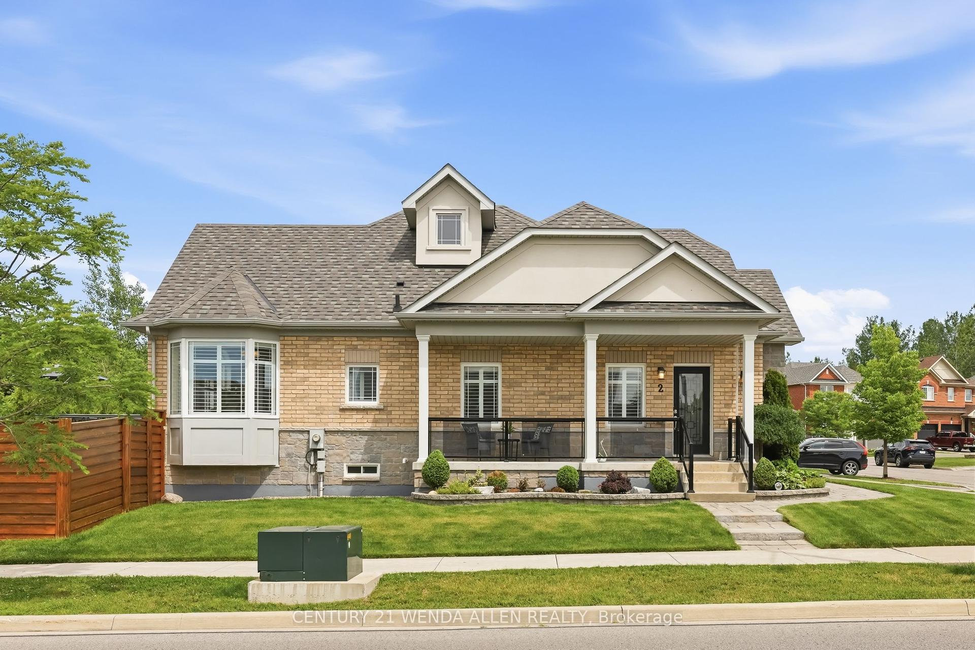 2 Rushlands Crescent — photo 1