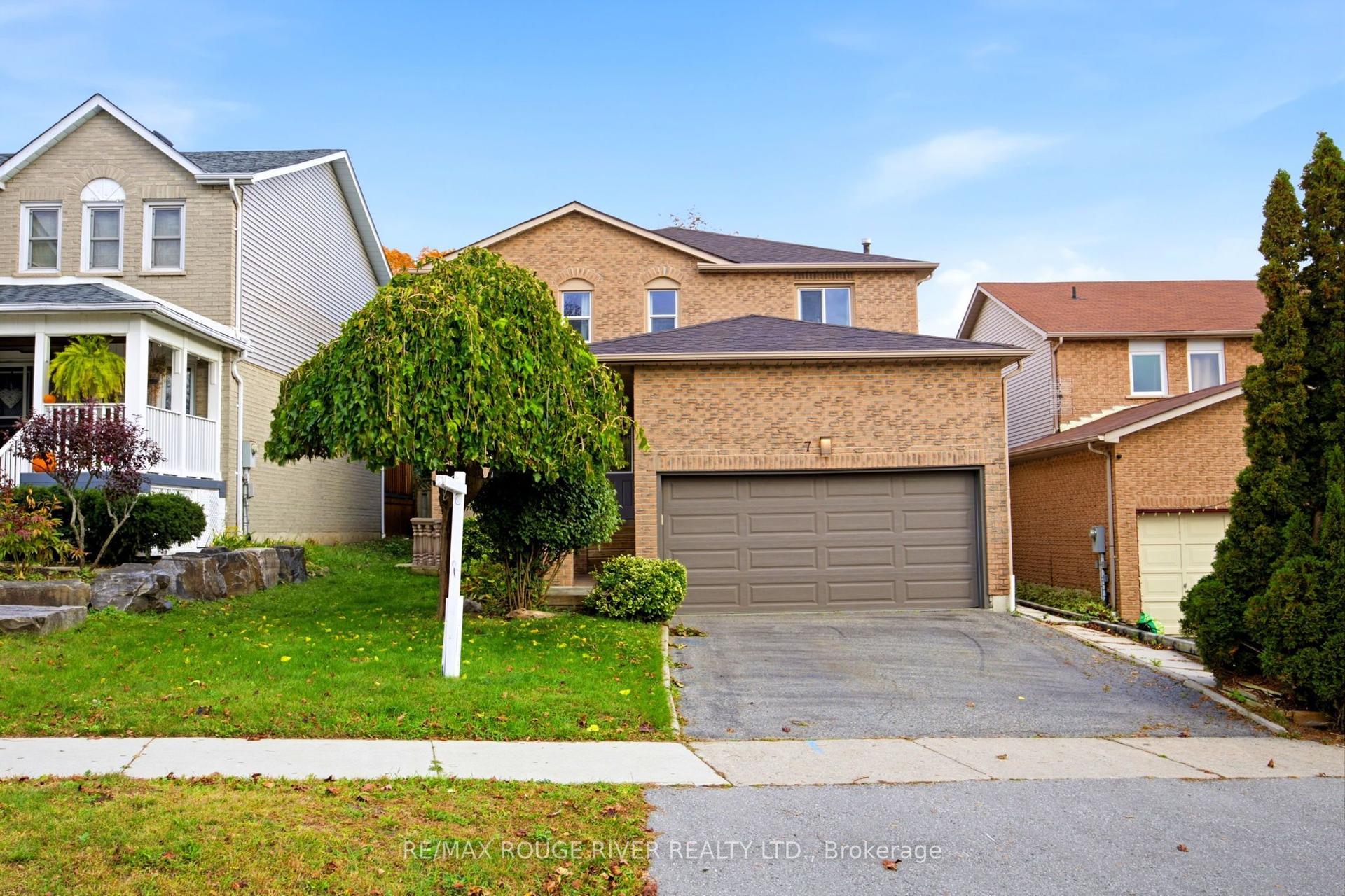 7 Greenview Court, Whitby — Detached for sale, photo 1