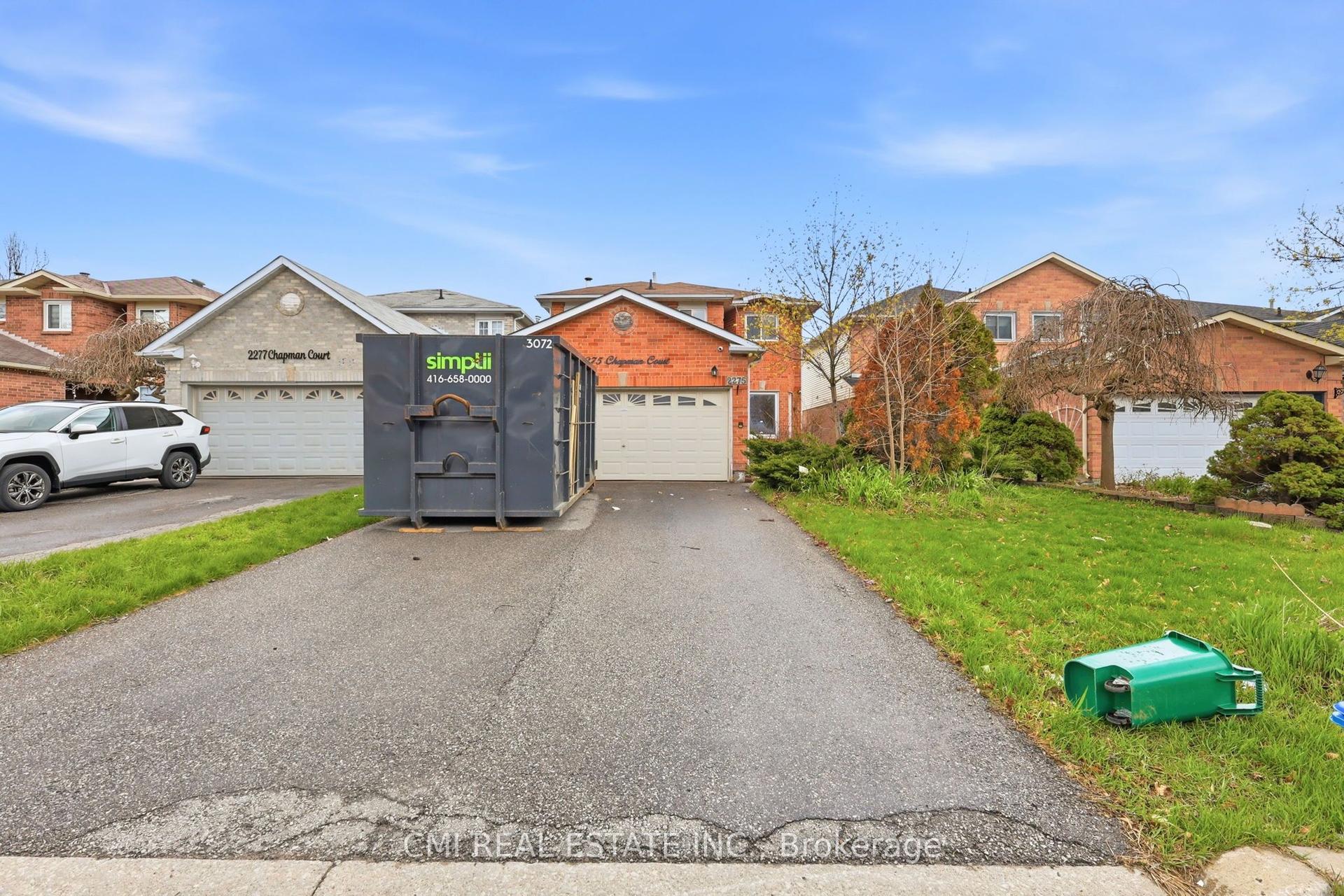 2275 Chapman Court — photo 1
