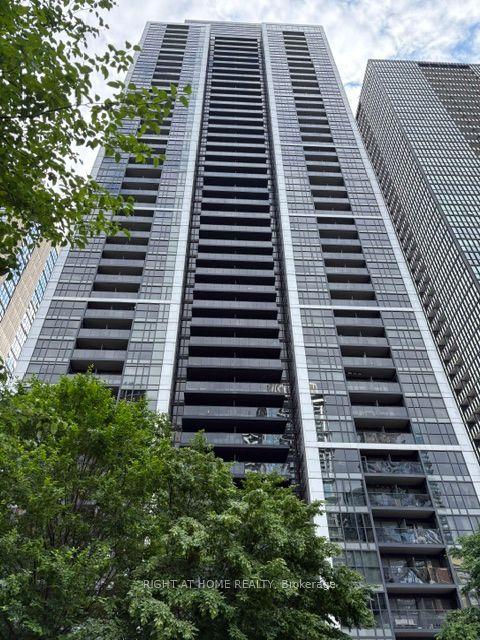 28 Ted Rogers Way 2505 #2505 — photo 1
