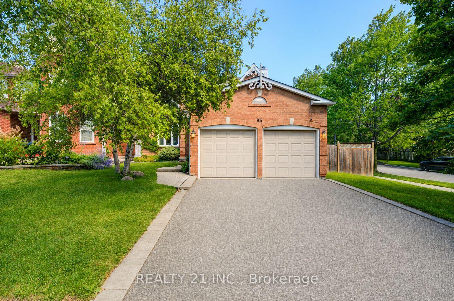 95 Hearne Crescent, Ajax — Detached for sale, photo 1
