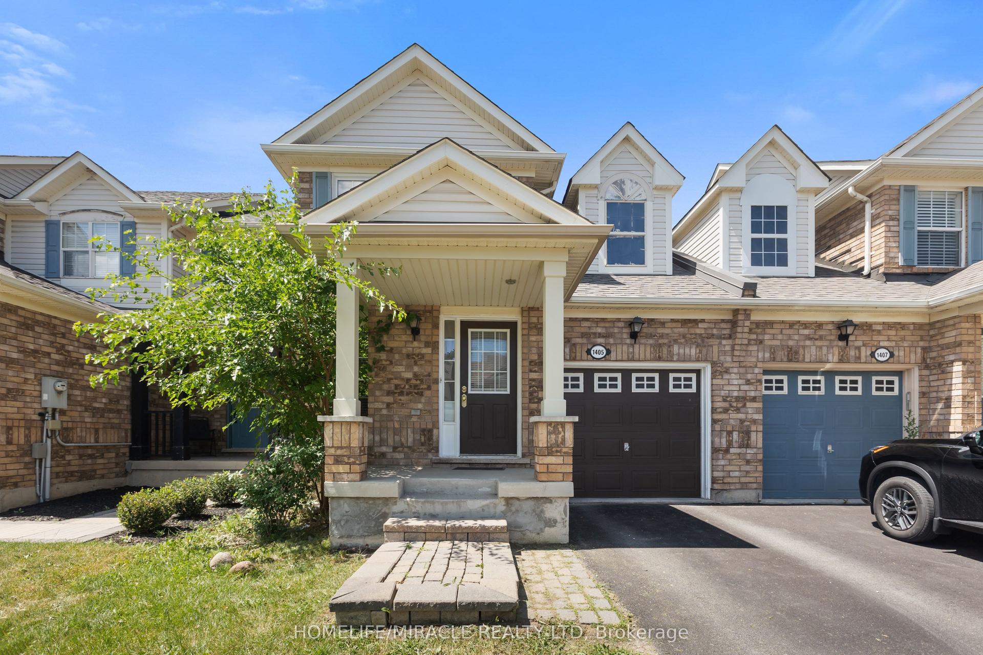 1405 MCDERMOTT Way N 1405 #1405, Milton — Townhouse for sale, photo 1