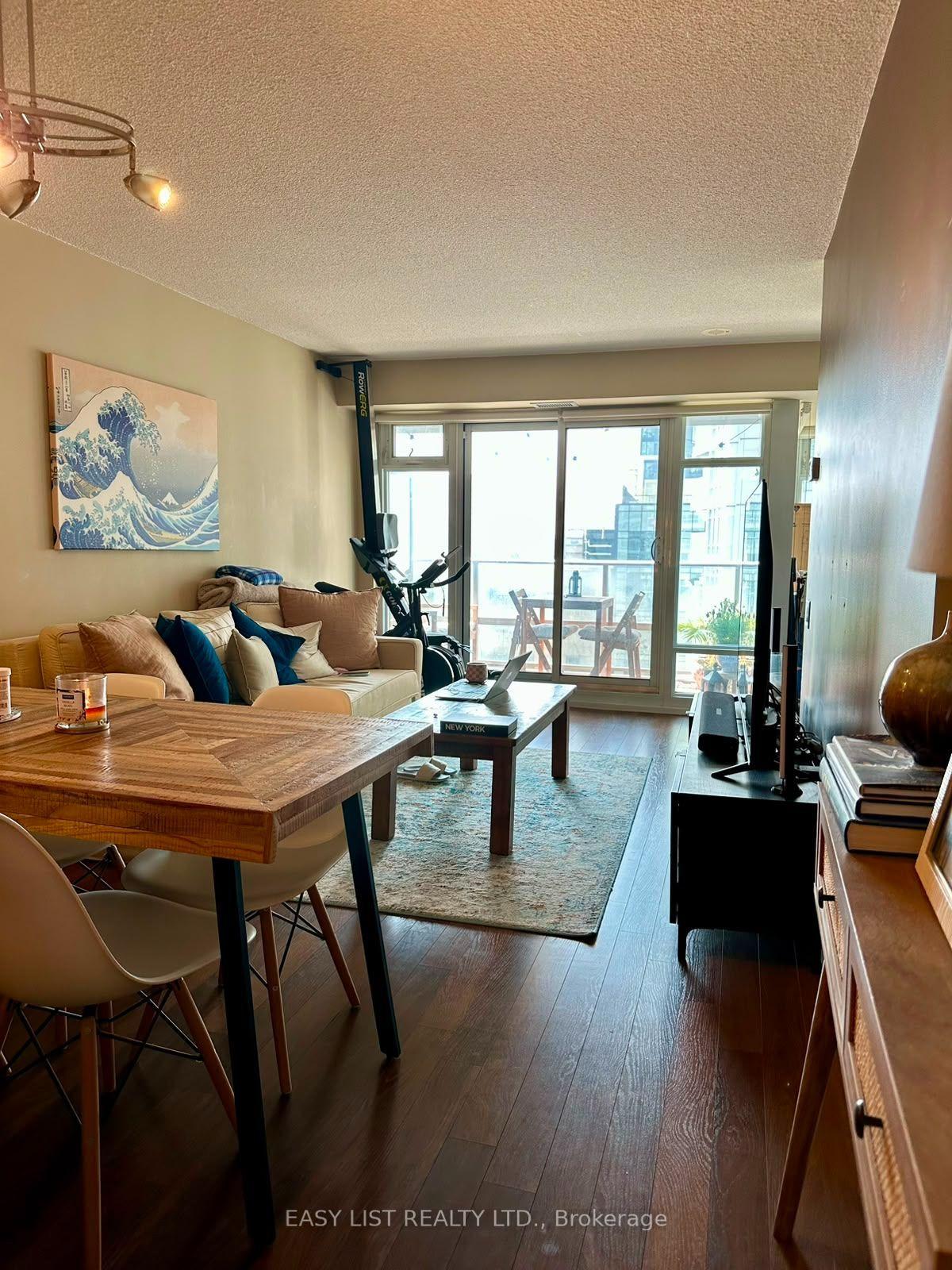 2191 Yonge Street 804 #804, Toronto — Condo for lease, photo 1
