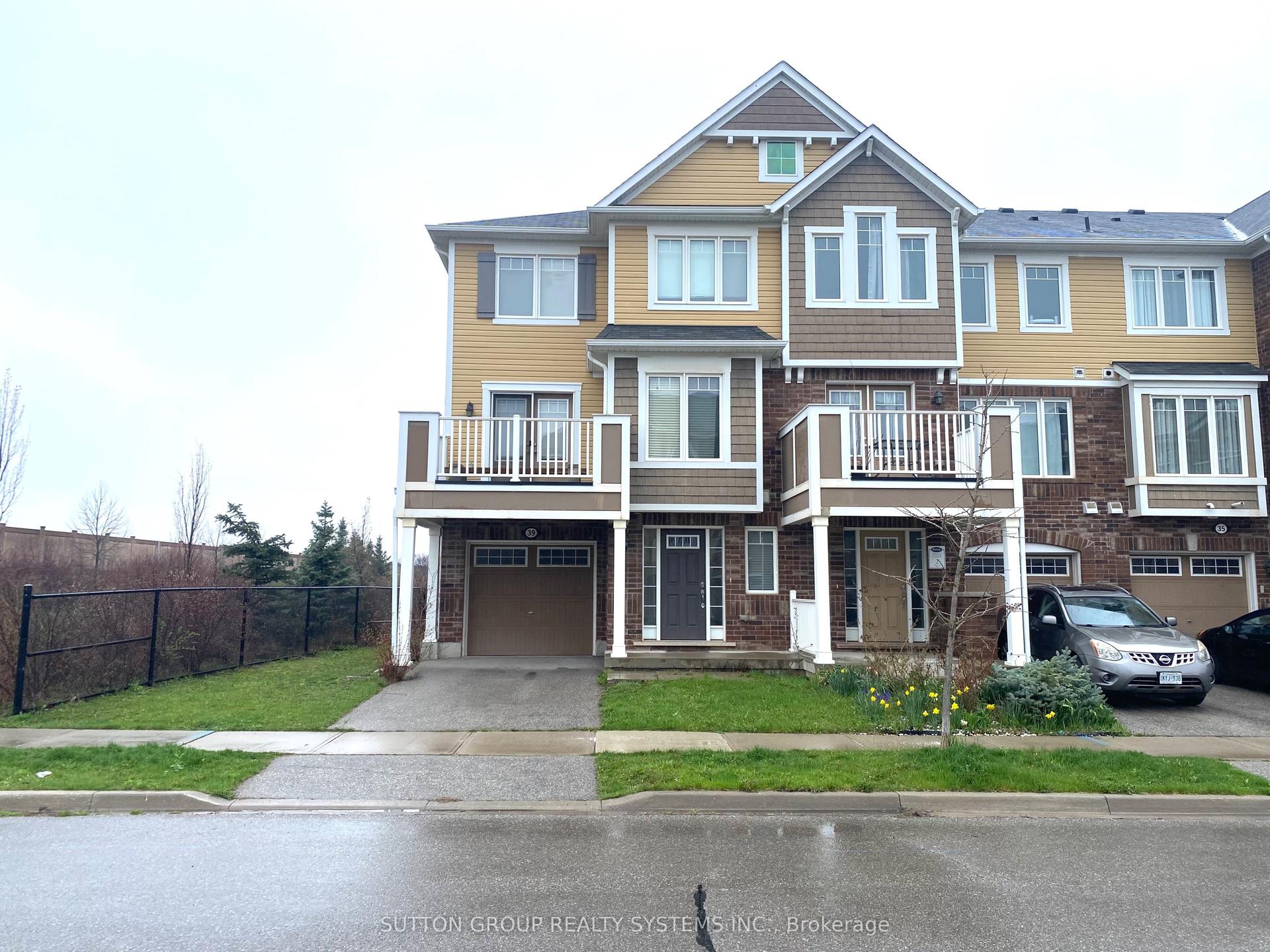 39 Suitor Court, Milton — Townhouse for lease, photo 1