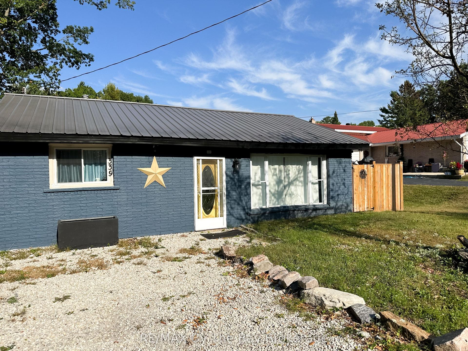339 Zoo Park Road — photo 1