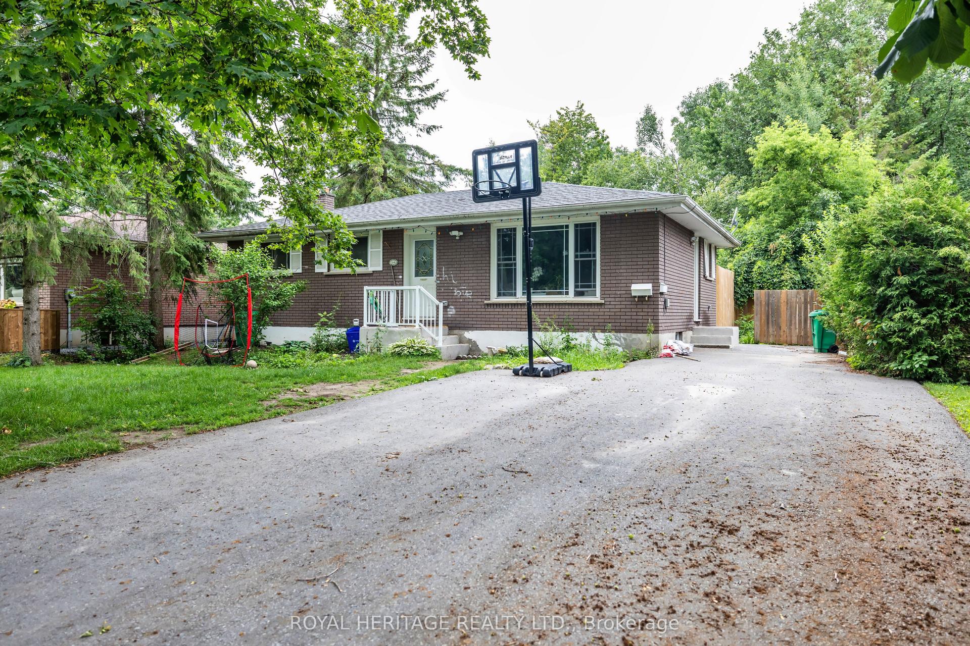 1041 Barnardo Avenue 2 #2, Peterborough — Detached for lease, photo 1