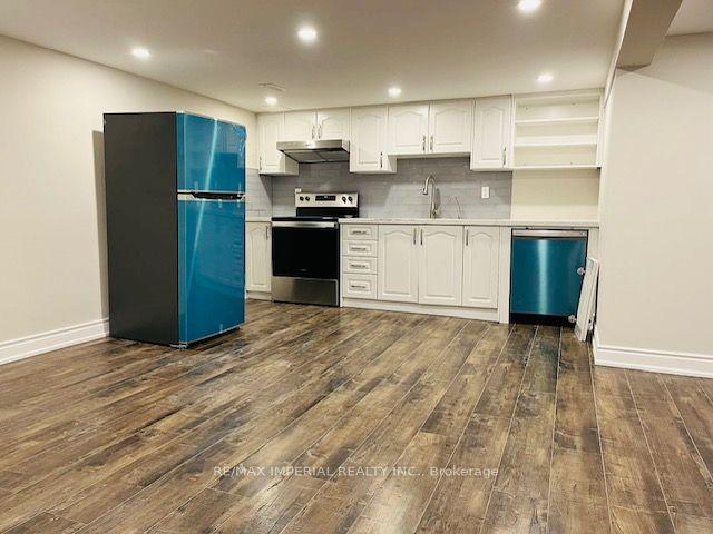 31 Knowles Crescent Basement #Basement, Aurora — Detached for lease, photo 1