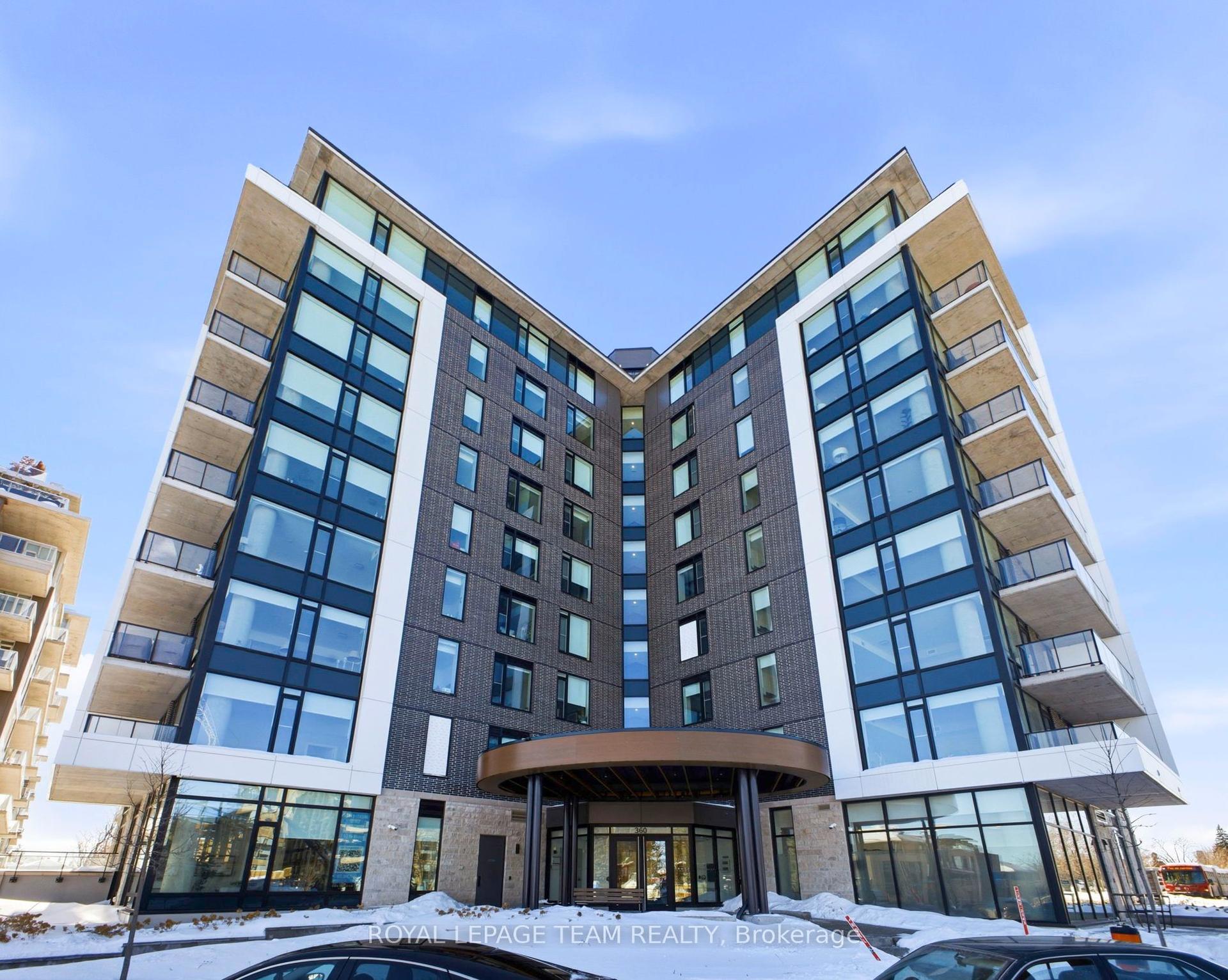 360 Deschatelets Avenue E 209 #209 — photo 1