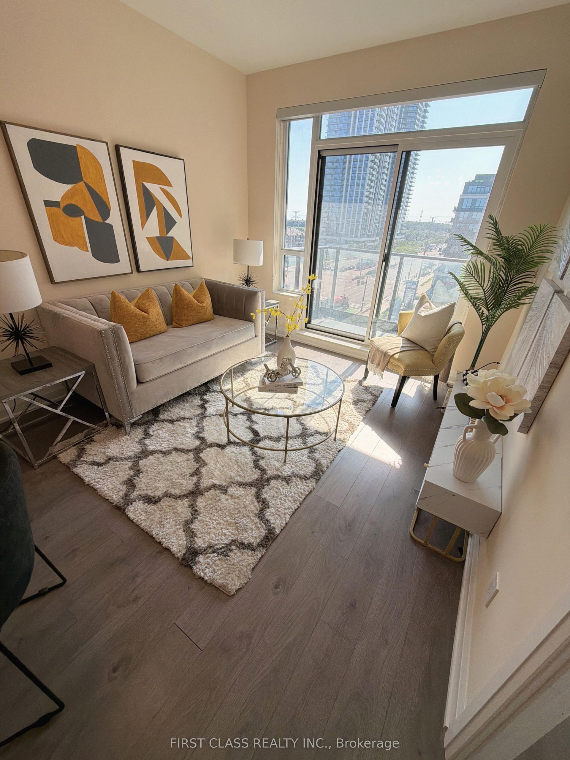 396 Highway 7 Road E 812 #812, Richmond Hill — Condo for lease, photo 1