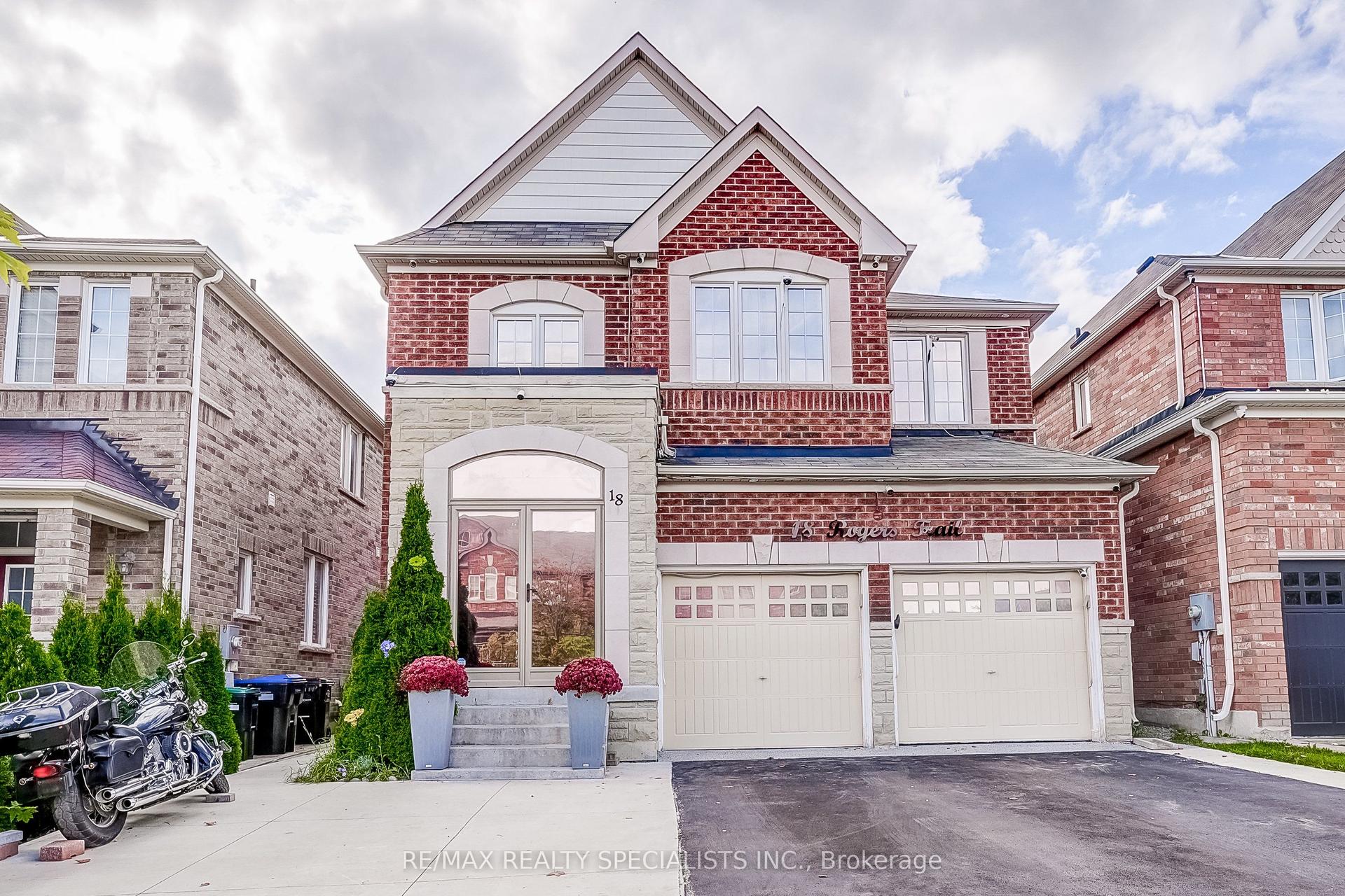 18 Rogers Trail, Bradford West Gwillimbury — Detached for lease, photo 1