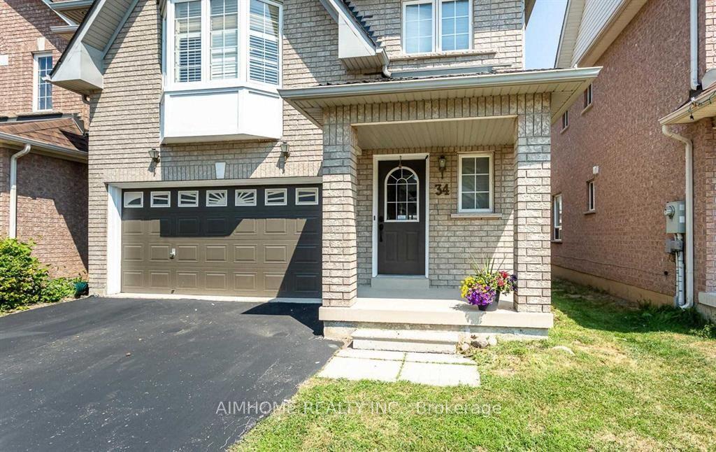 34 Raymond Bartlett Avenue, Markham — Detached for lease, photo 1