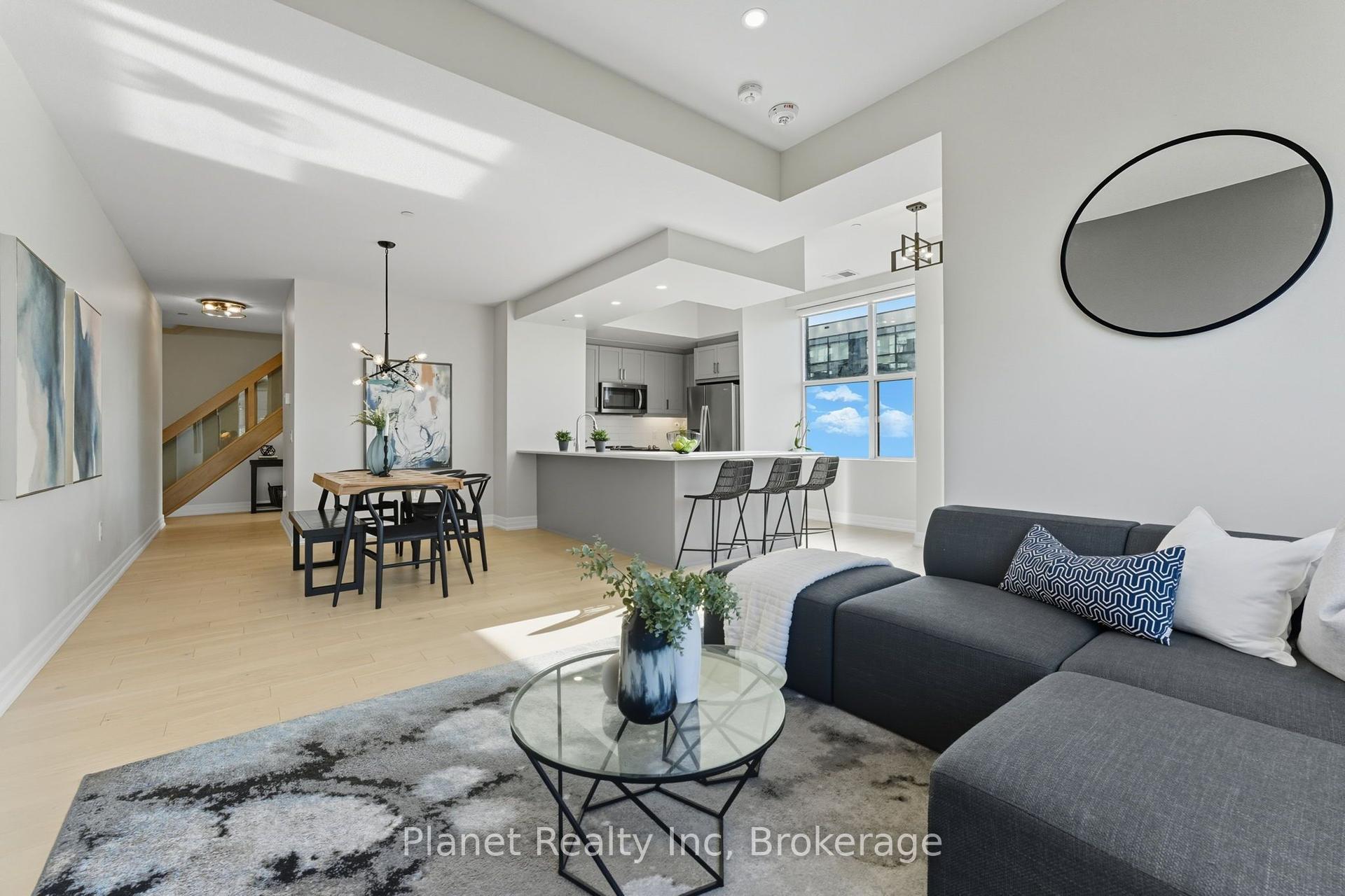 1878 Gordon Street 103 #103 — photo 1