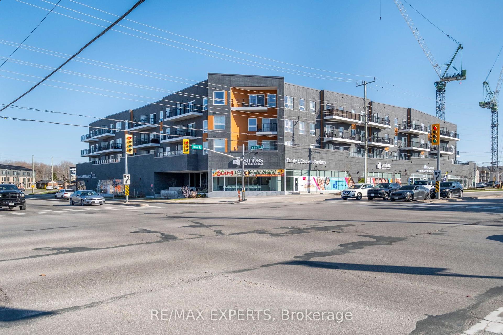 430 Essa Road 325 #325 — photo 1