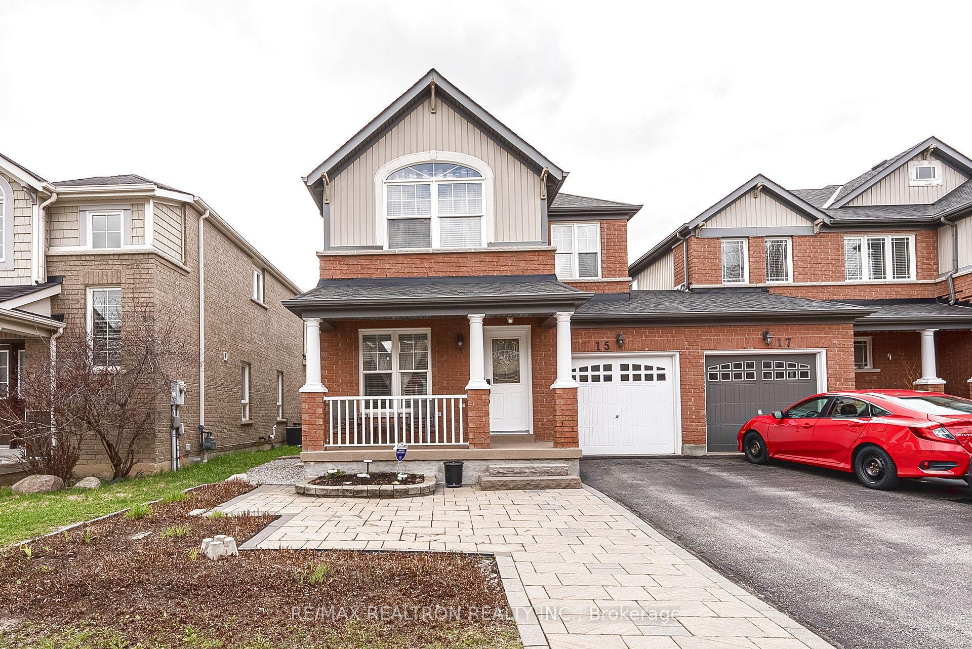 15 Brumstead Drive N, Richmond Hill — Townhouse for sale, photo 1