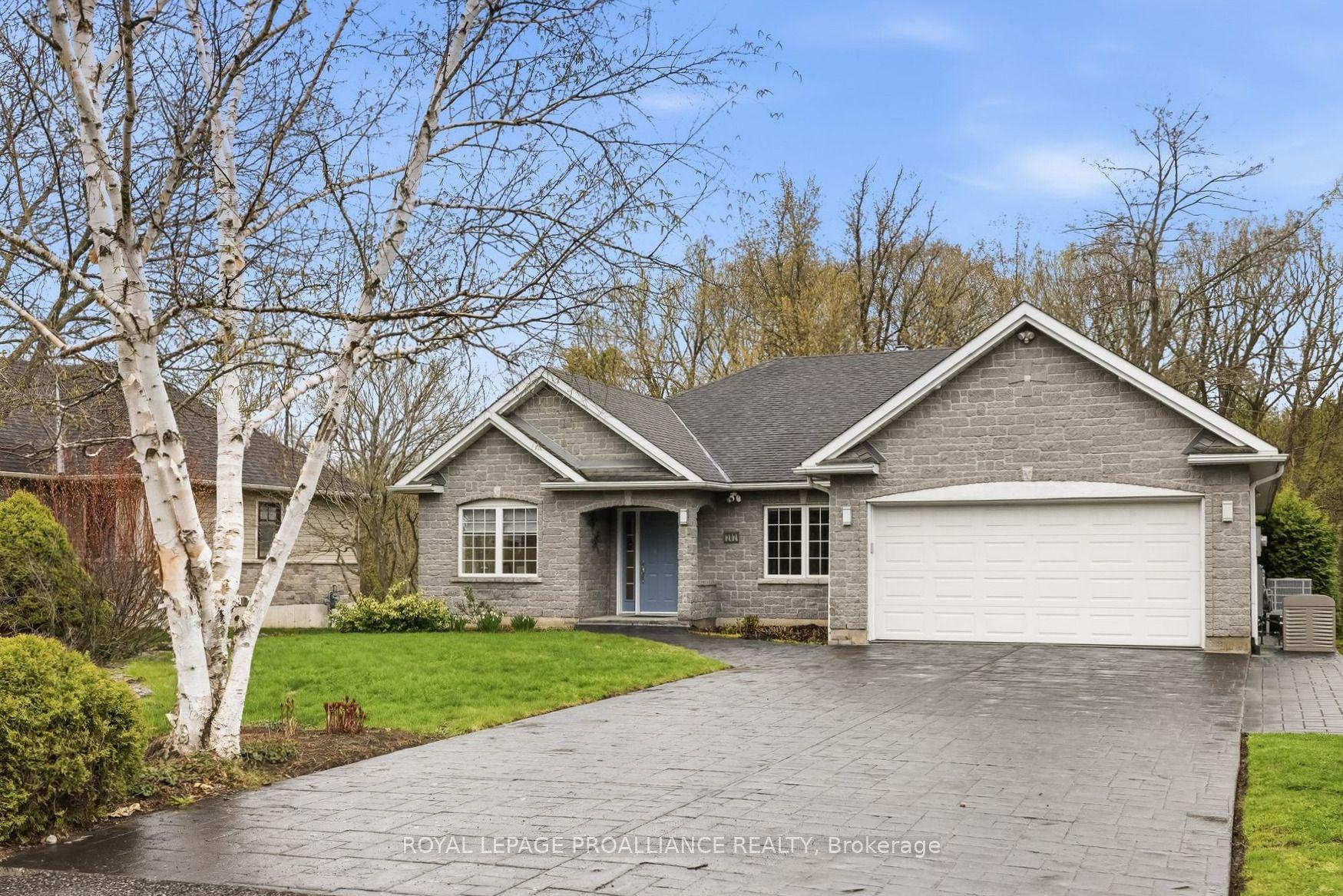 202 Prince Edward Street — photo 1