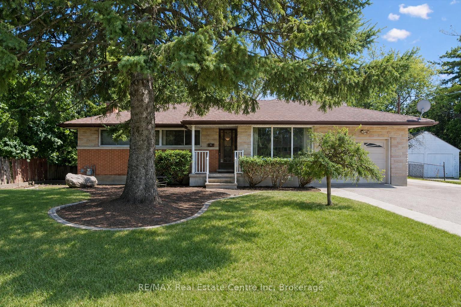 289 SPEEDVALE Avenue E, Guelph — Detached for sale, photo 1