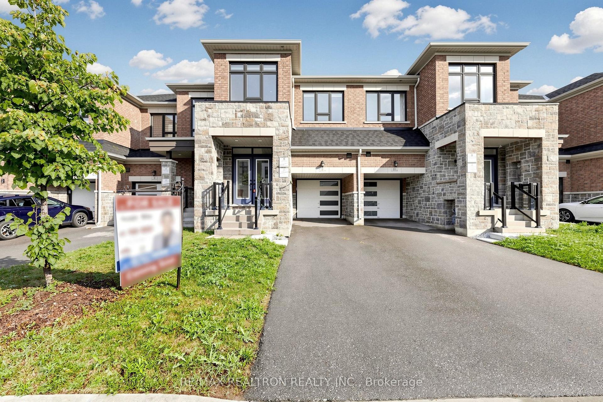 8 Hewison Avenue, Richmond Hill — Townhouse for sale, photo 1