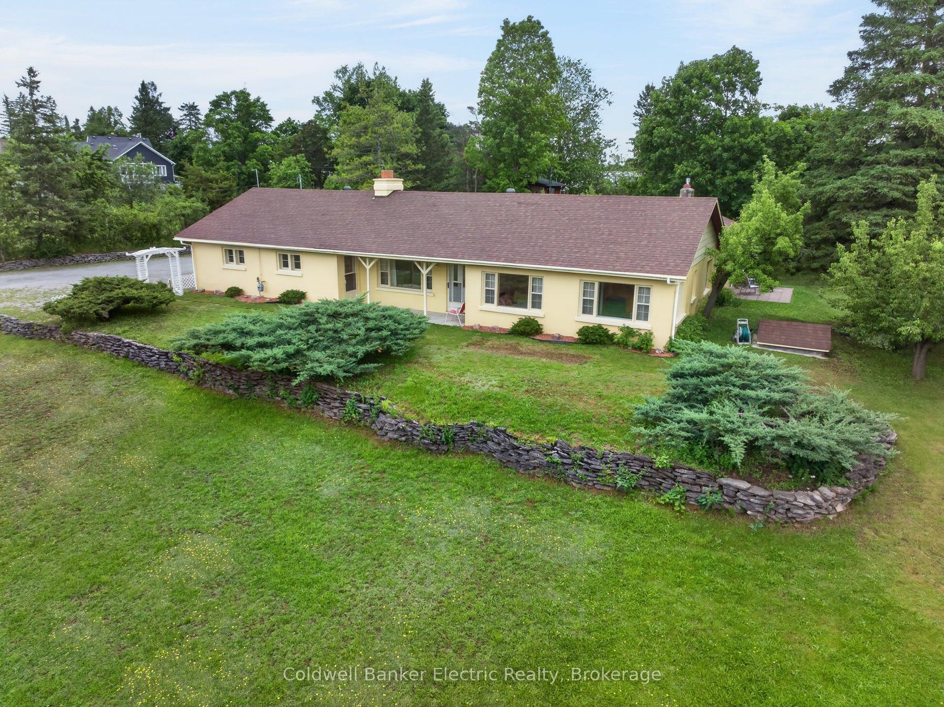 97 County Rd 4 Road, Douro-Dummer — Detached for sale, photo 1