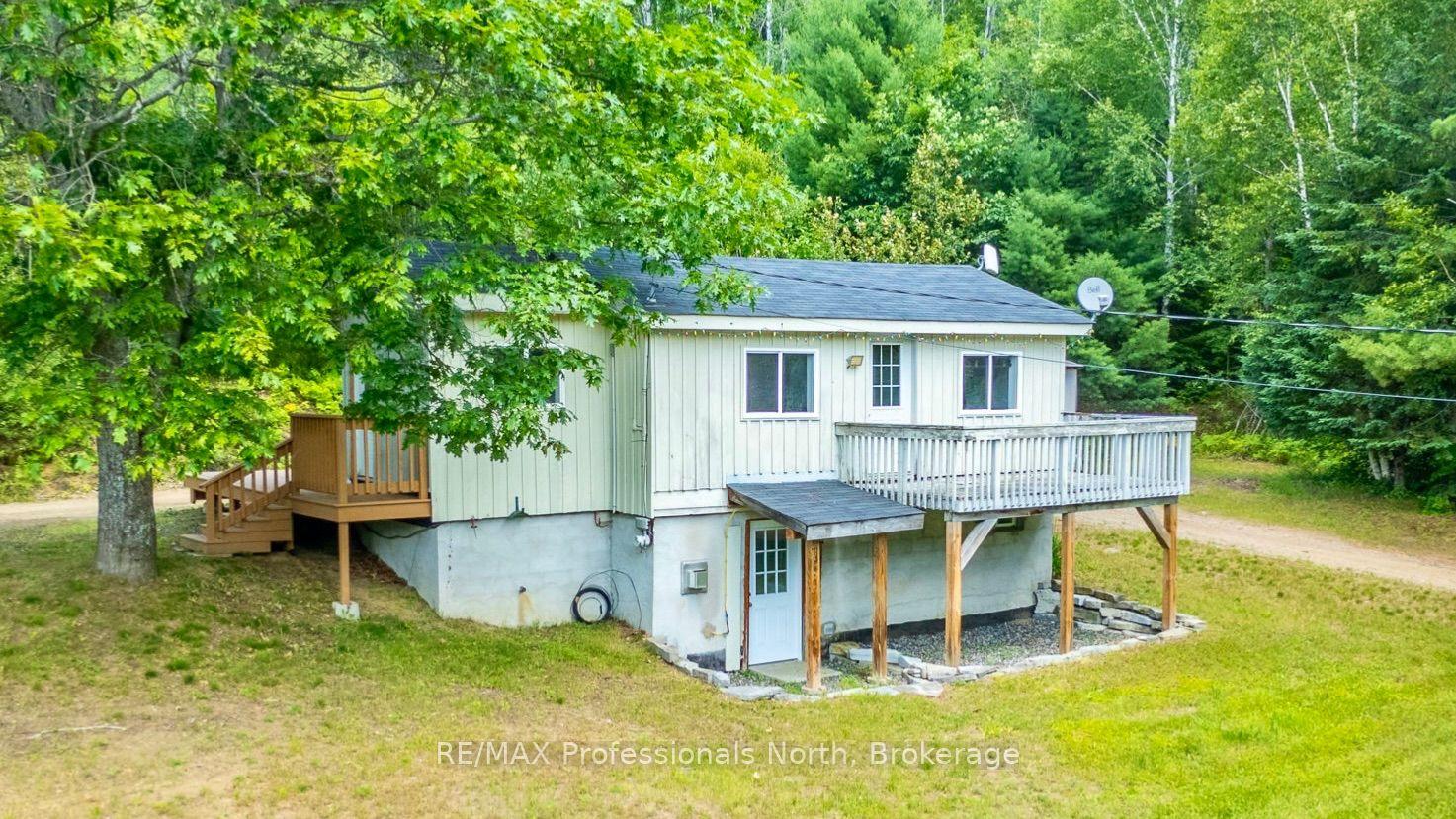 1468 Barry Line, Algonquin Highlands — Detached for sale, photo 1