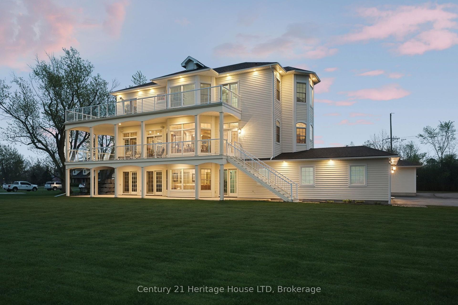 4069 Niagara River Parkway — photo 1