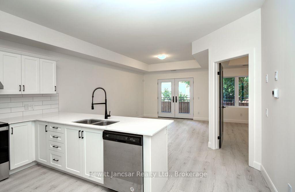 59 Reeve Street 9 #9, Woodstock — Multiplex for lease, photo 1