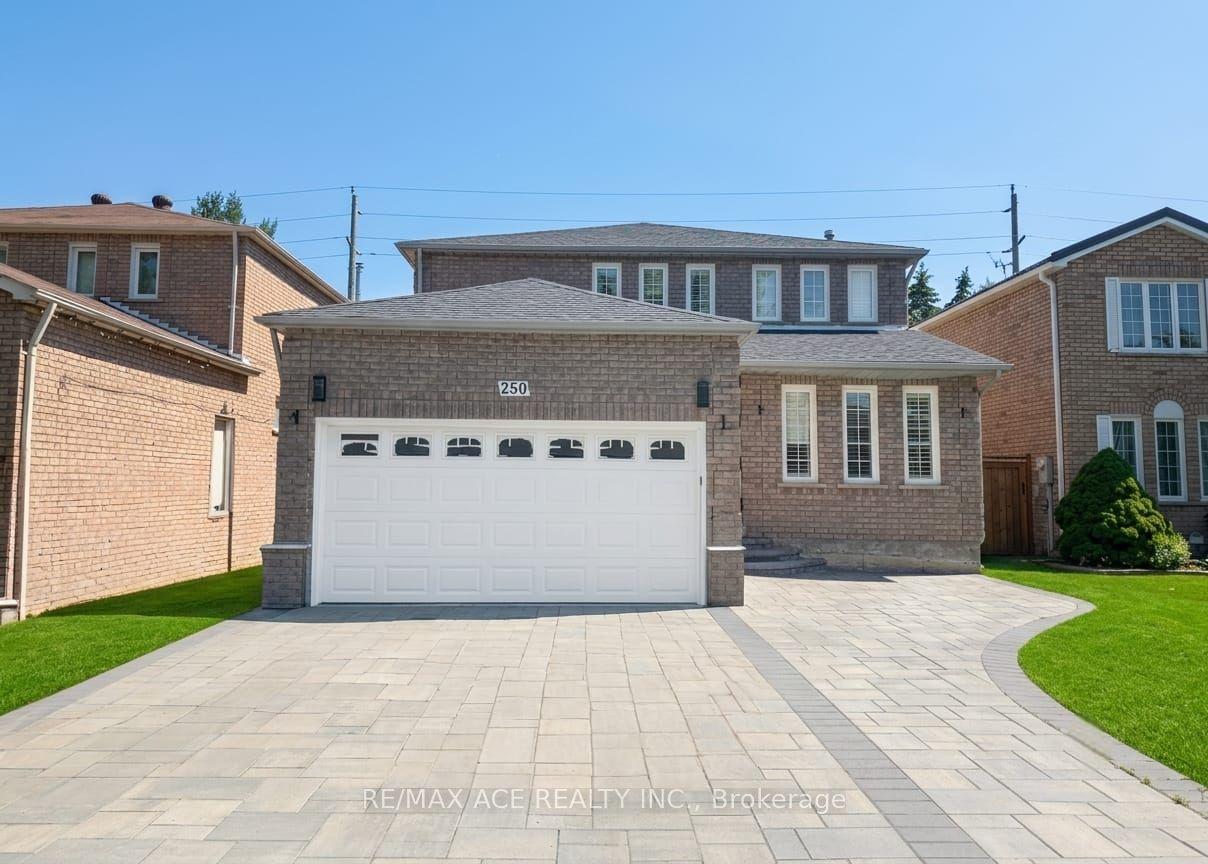 250 Murray Street, Brampton — Detached for sale, photo 1