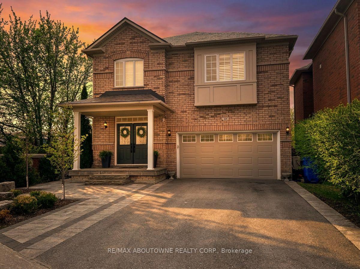 85 Earl Stewart Drive — photo 1