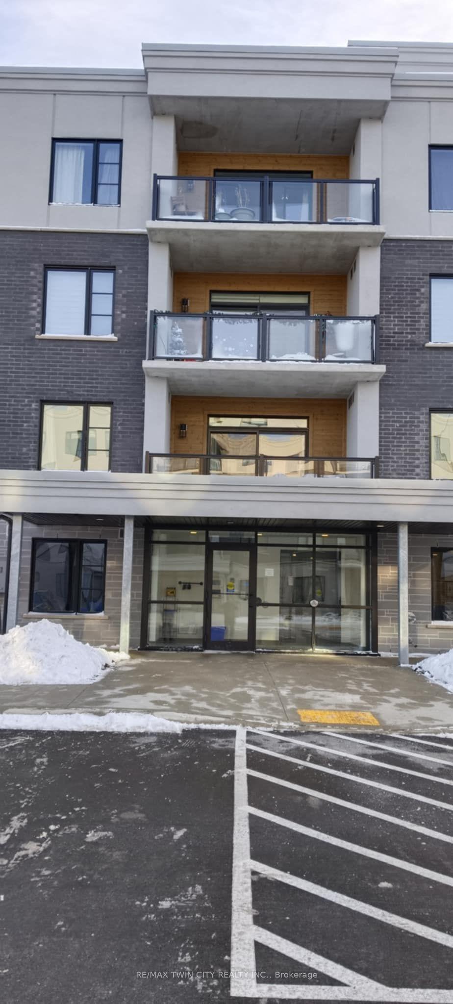 99B FARLEY Road 401 #401, Centre Wellington — Condo for lease, photo 1