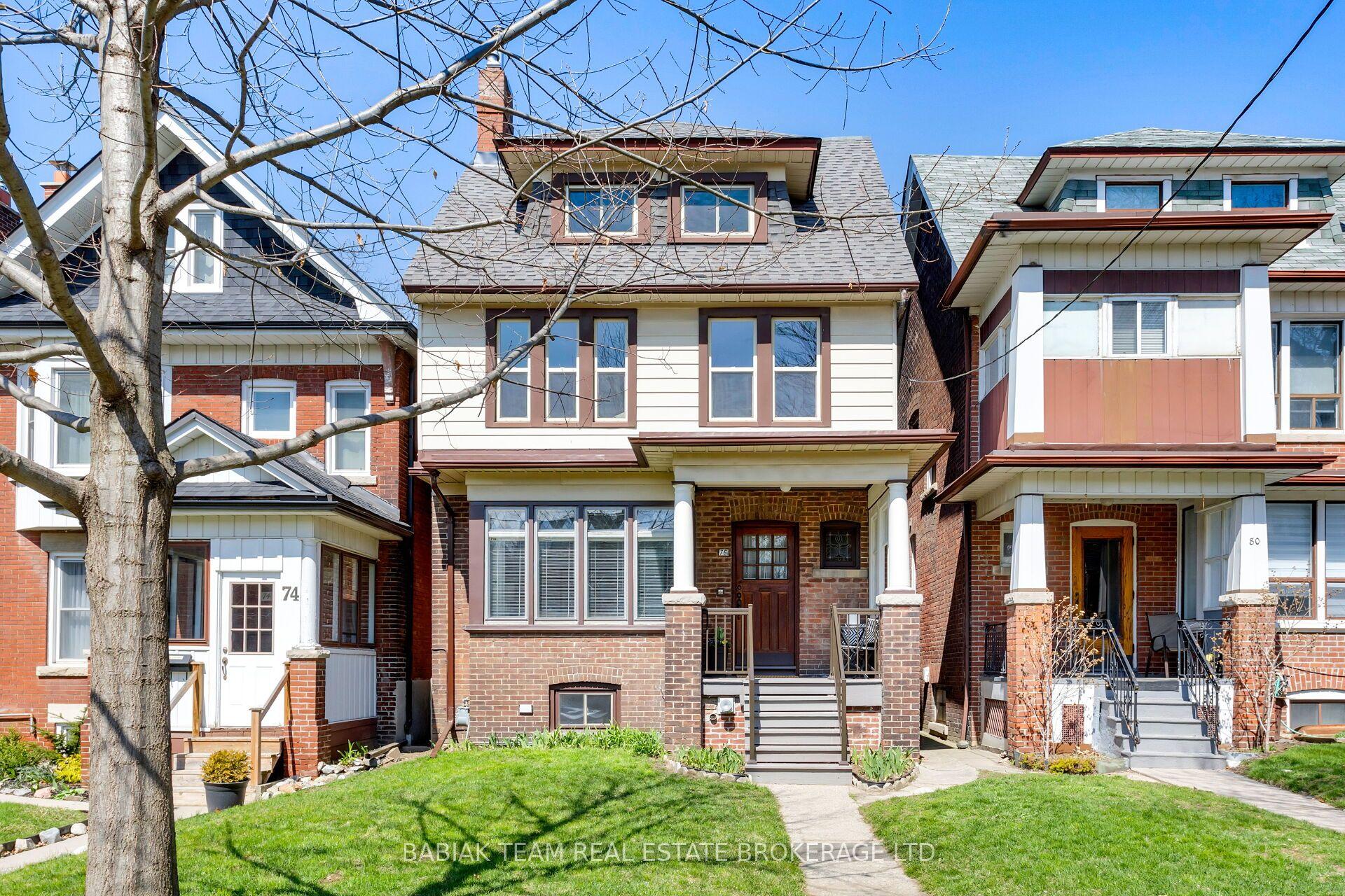 76 Parkway Avenue — photo 1