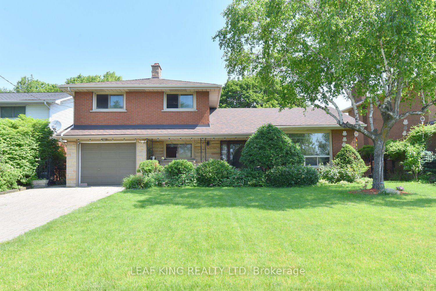 372 Fennell Avenue W, Hamilton — Detached for sale, photo 1