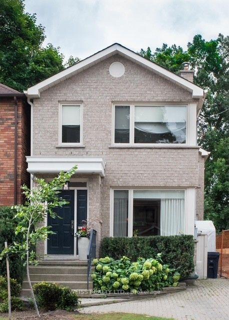 593 Hillsdale Avenue E — photo 1