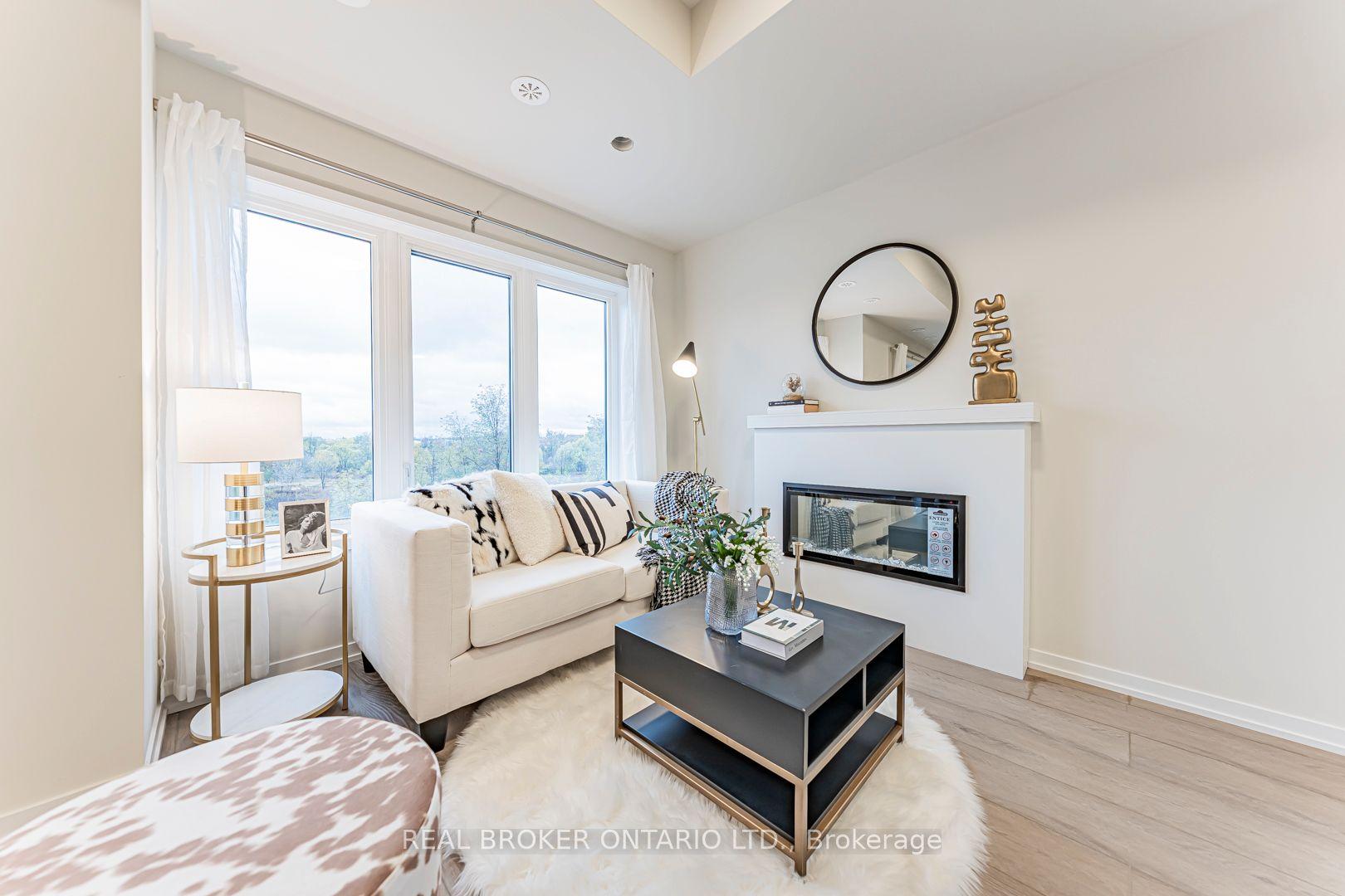 152 Matawin Lane — photo 1